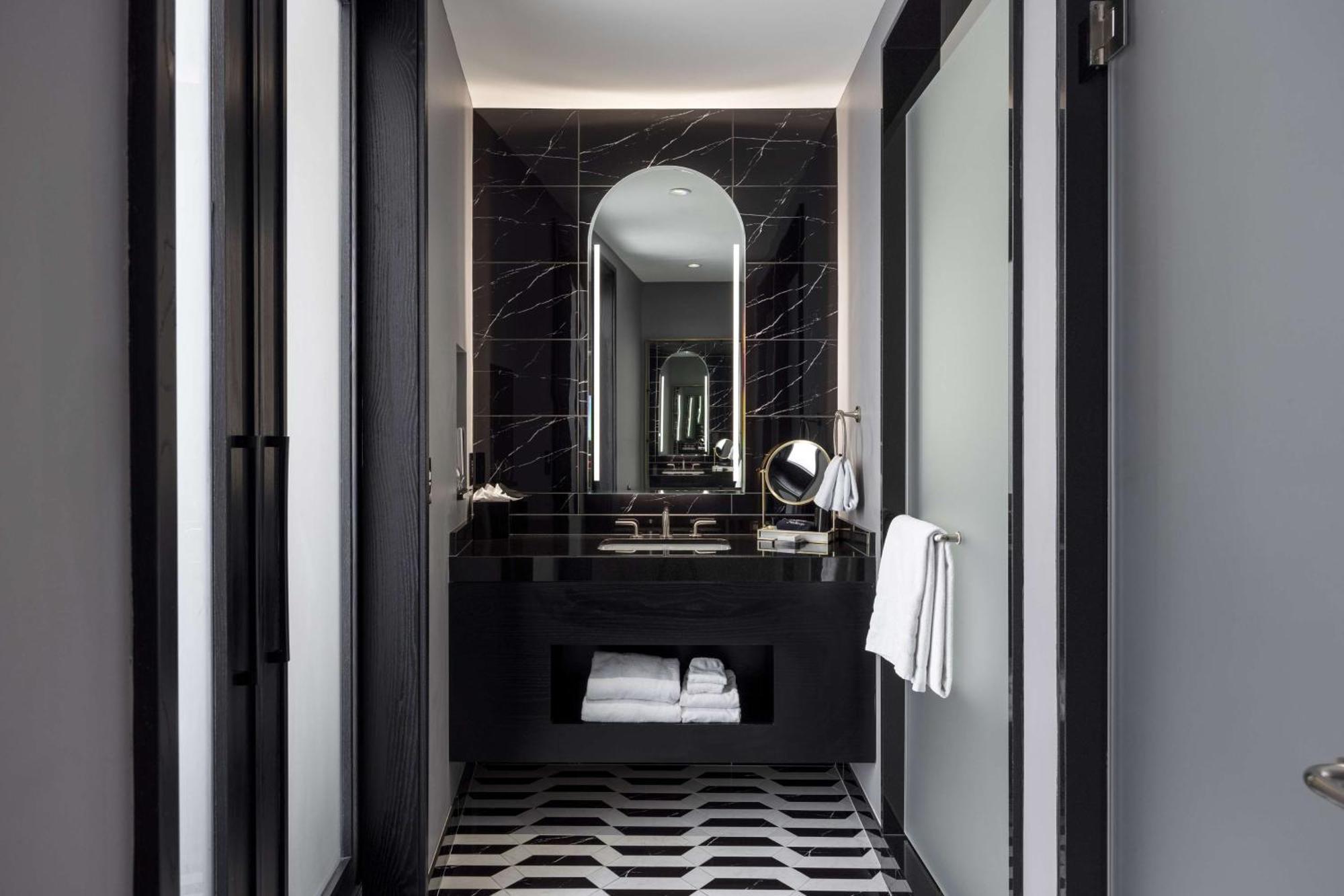 Daxton Hotel Birmingham, Curio Collection By Hilton Esterno foto